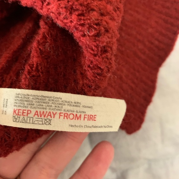 Free People Red V-Neck Sweater tunic oversized Small cozy soft everyday - Picture 5 of 9